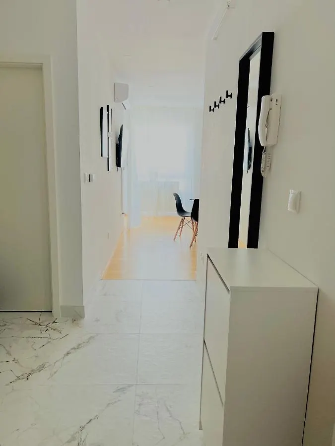 Apartment Nlk Rijeka